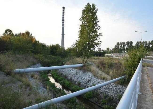 Burzenie komina w Łodzi. Trasa Górna będzie zamknięta [O...