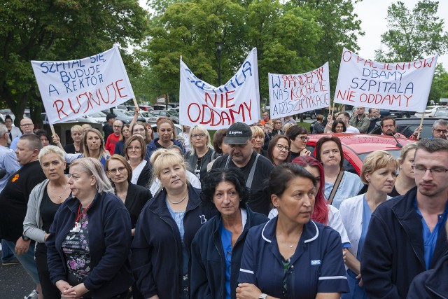 Protest pracowników szpitala "Biziela".