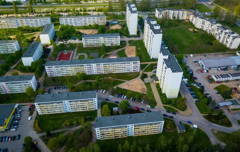 Mieszkań w blokach z wielkiej płyty w Toruniu nie brakuje....