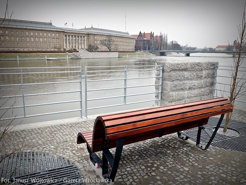 Wrocław ma wreszcie porządny bulwar nad Odrą [FILM, ZDJĘCIA]