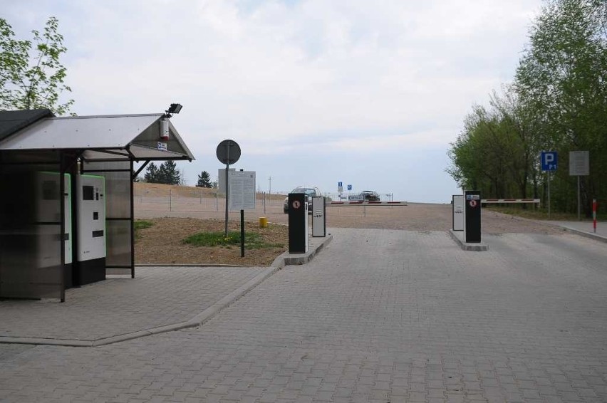 Nowy parking zoo z pięknym widokiem na stary Kraków [ZDJĘCIA, WIDEO]