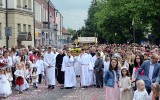 Tłumy na procesji Bożego Ciała, która przeszła ulicami Jasła