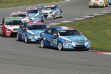 WTCC: Chevrolety zwyciężają w Brnie