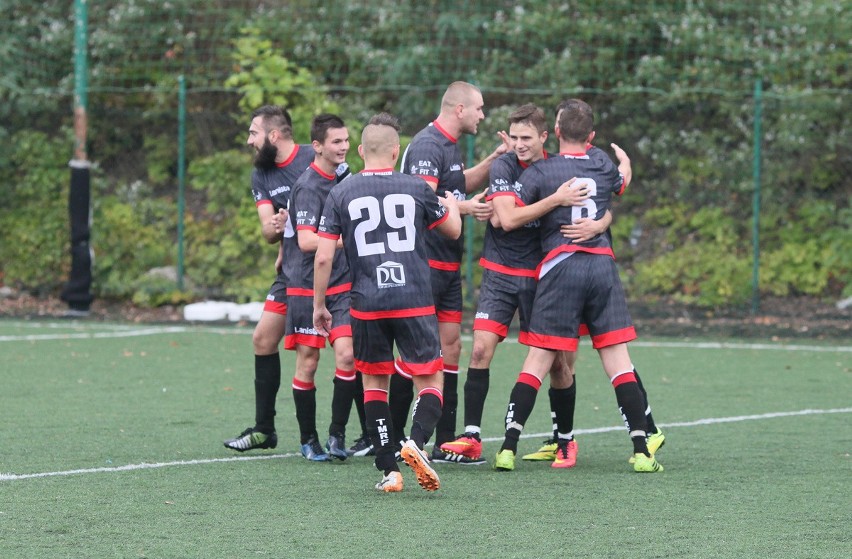 TMRF Widzew - Iskra Dobroń 4:1 [ZDJĘCIA, FILM]