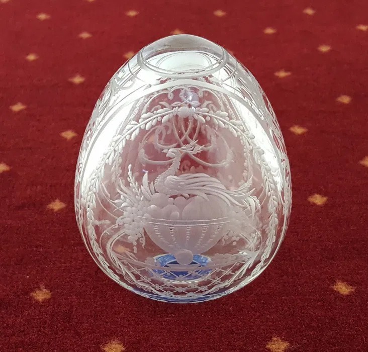 Jajo kryształowe ręcznie szlifowane z sygnaturą Faberge - ok. 1910 rok - 4800 zł