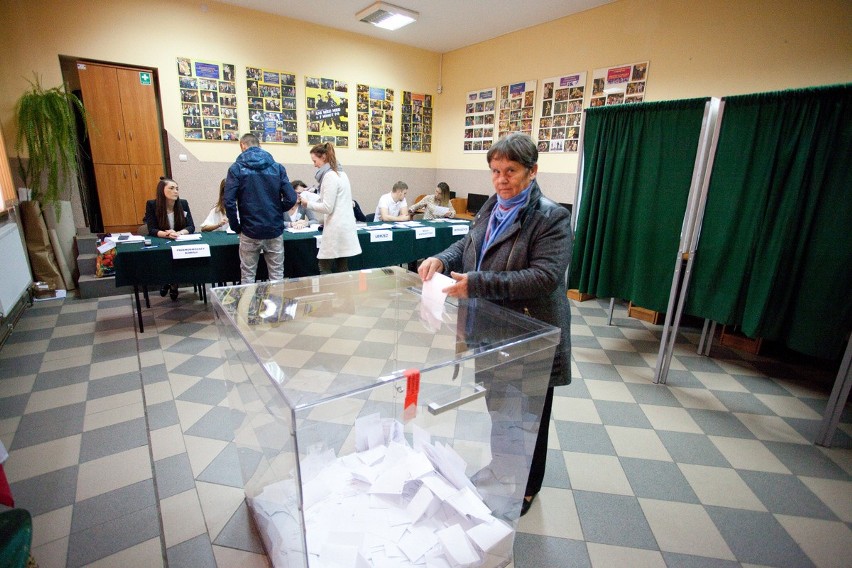 Wyniki wyborów samorządowych 2018 w Łapanowie. Kto zostanie wójtem Łapanowa? [WYNIKI WYBORÓW]