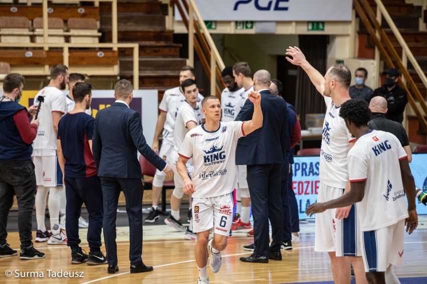 King Szczecin - Legia Warszawa 60:70. Czwarta porażka z rzędu Wilków Morskich [ZDJĘCIA]