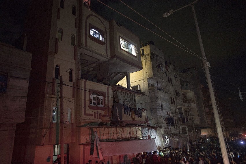 Co najmniej 9 osób zginęło w ataku Izraela na miasto Rafah w...