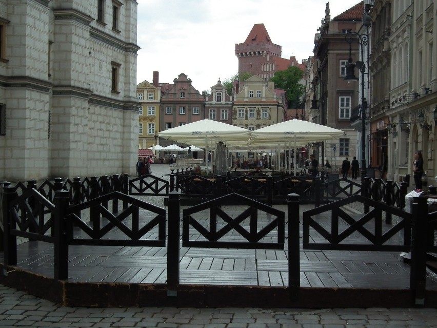 Stary Rynek: Zniknęły podesty, palmy i telewizory [ZDJĘCIA]