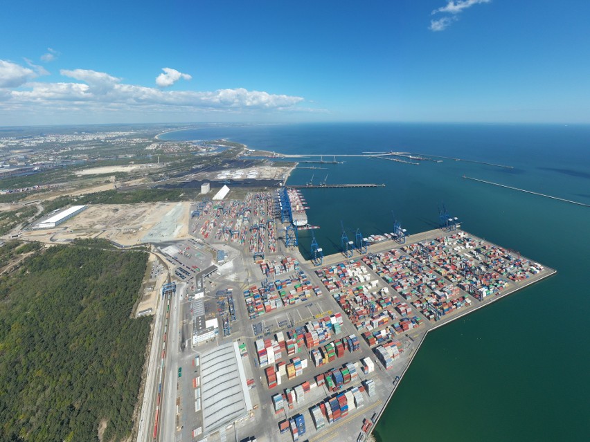 Gdański port jest gotowy na nadchodzące wyzwania gospodarcze i celuje w 100 mln ton przeładunków jeszcze w tej dekadzie