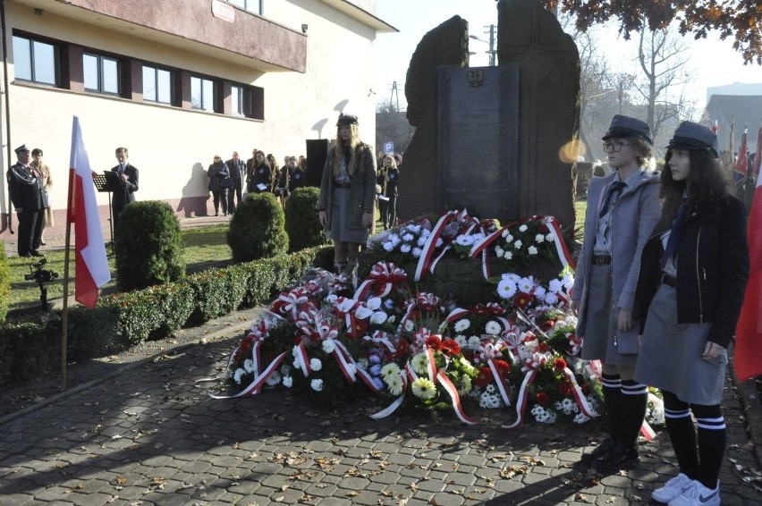 Obchody Narodowego Święta Niepodległości w Sędziszowie z koncertem, wystawą i meczem