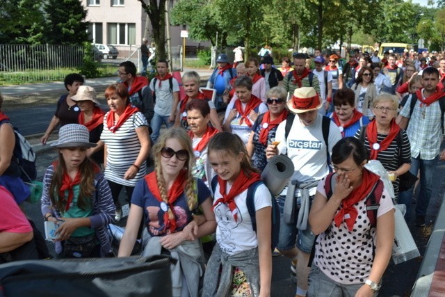 Rybnicka Pielgrzymka na Jasną Górę Wyruszyła