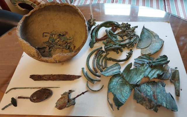 Ukryty skarb starożytnego metalurga? Sensacyjne odkrycie archeologiczne w Lubuskiem. ZOBACZ ZDJĘCIA >>>