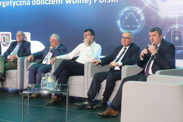 W Gliwicach trwa Międzynarodowy Kongres Naukowo-Techniczny "Bezpieczeństwo energetyczne a sprawiedliwa transformacja"