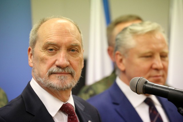 Minister obrony narodowej Antoni Macierewicz