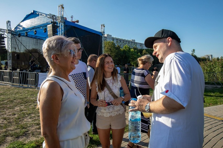 Bydgoski rap przyciągnął nad Balaton na Bartodziejach rzeszę młodych [zdjęcia]