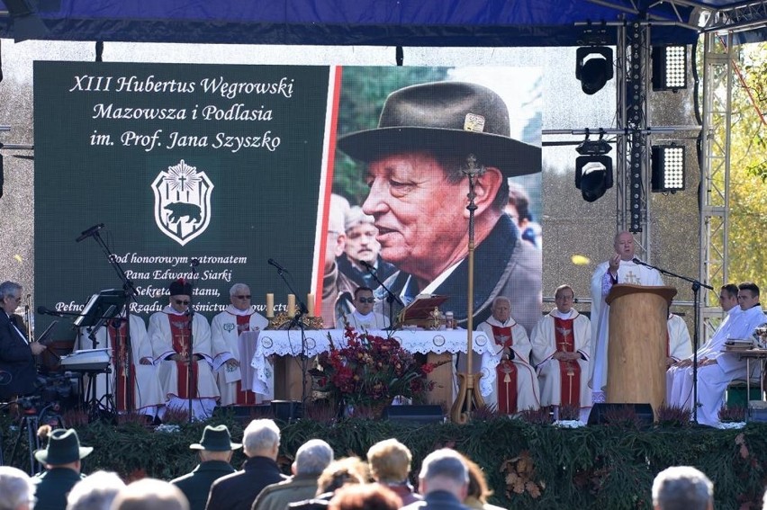 Przez wiele lat patronat nad uroczystością sprawował śp....