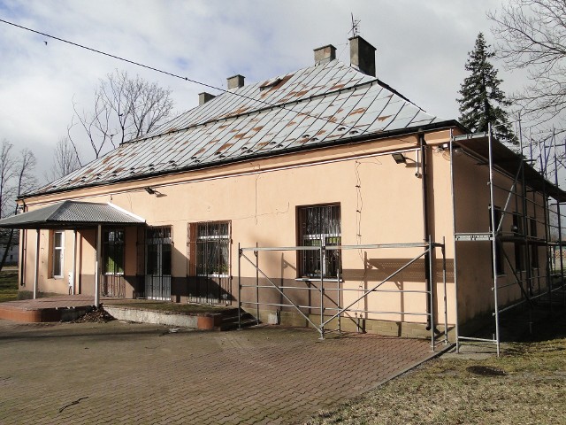 Remont Gminnego Ośrodka Kultury i Sportu w Wieniawie jest możliwy, dzięki dotacji, jaką gmina otrzymała od Mazowsza.