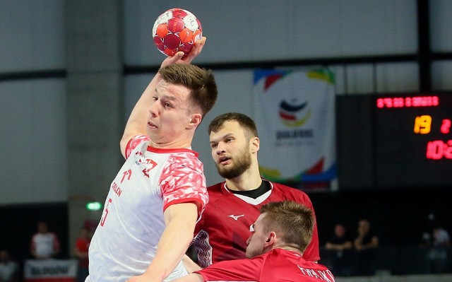 Michał Olejniczak z Barlinek Industrii Kielce zdobył w meczu Polska - Łotwa dwie bramki.