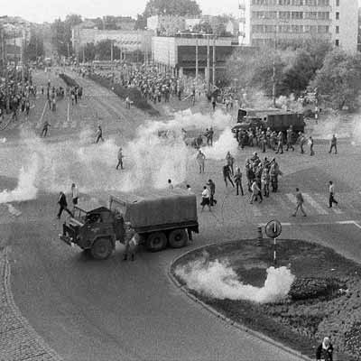 31 sierpnia 1982 r. w demonstracji pod katedrą w Gorzowie, którą rozpędzała milicja i ZOMO, brało udział około 5 tys. osób.