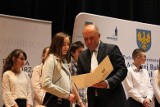 Uczniowie i studenci już mogą starać się o stypendia i nagrody marszałka województwa opolskiego