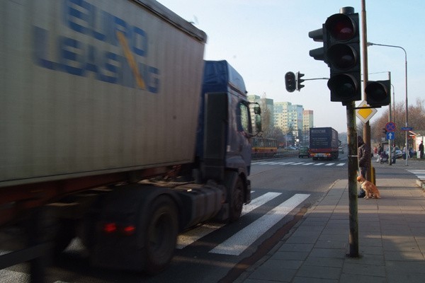 Uwaga! Nie ma świateł na Paderewskiego, Tuszyńskiej, Aleksandrowskiej i Chochoła