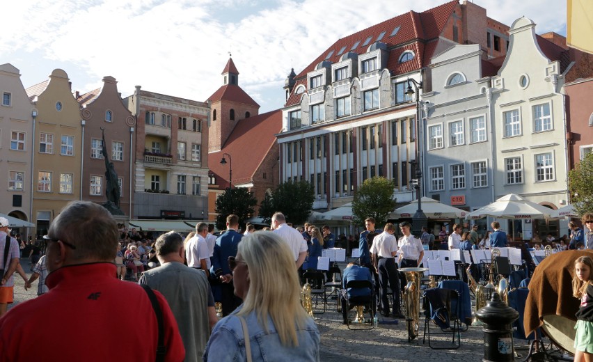 Młodzieżowa Orkiestra Dęta z Gütersloh zagrała w Grudziądzu...