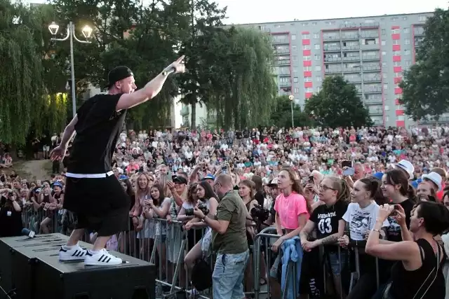 Koncert zespołu Afromental w Skarżysku - Kamiennej przyciągnął tłum fanów.