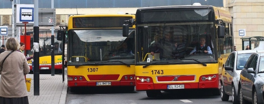 Rewolucja komunikacyjna w Łodzi. Autobusy mają omijać centrum i dowozić do tramwajów [MAPY]
