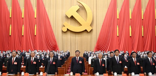 Prezydent Chin Xi Jinping na sesji otwierającej XX Kongres Narodowy Komunistycznej Partii Chin w Wielkiej Sali Ludowej w Pekinie.