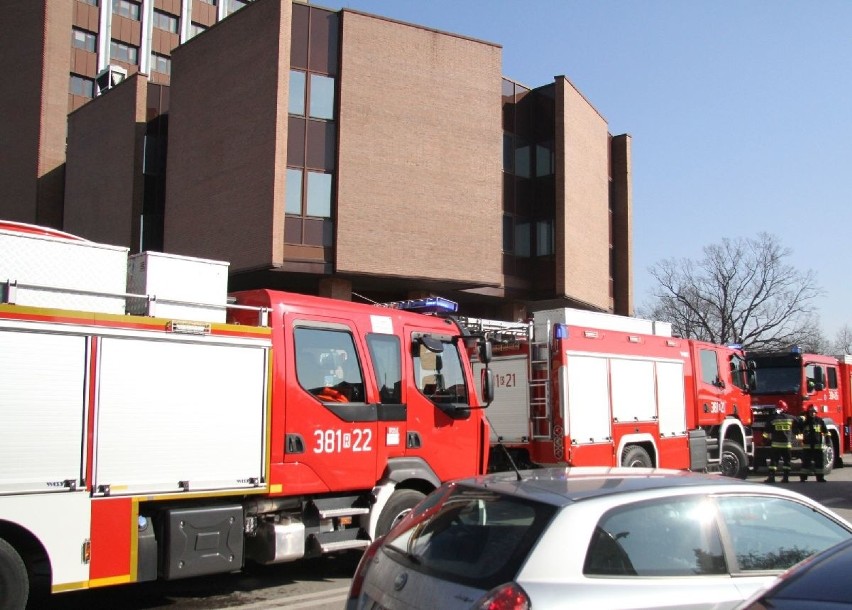 Alarm bombowy i chemiczny w tarnobrzeskim sądzie!