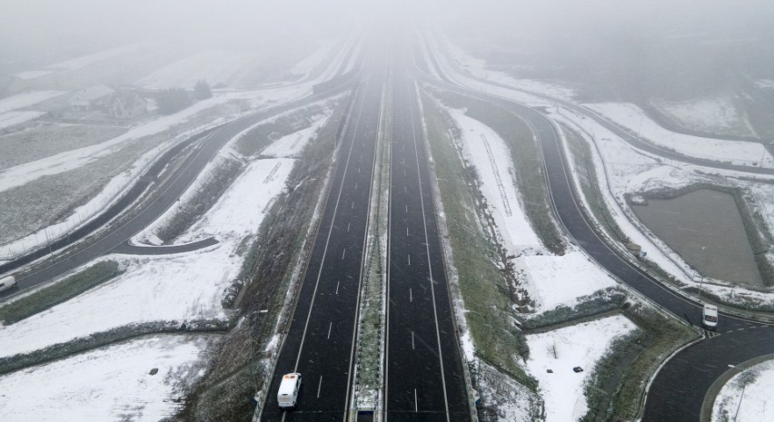 Kierowcy mogą już korzystać z prawie 30 kilometrów drogi...