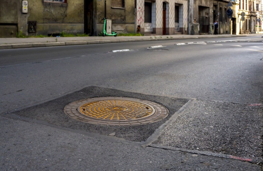 Zobacz kolejne zdjęcia. Przesuwaj zdjęcia w prawo - naciśnij...