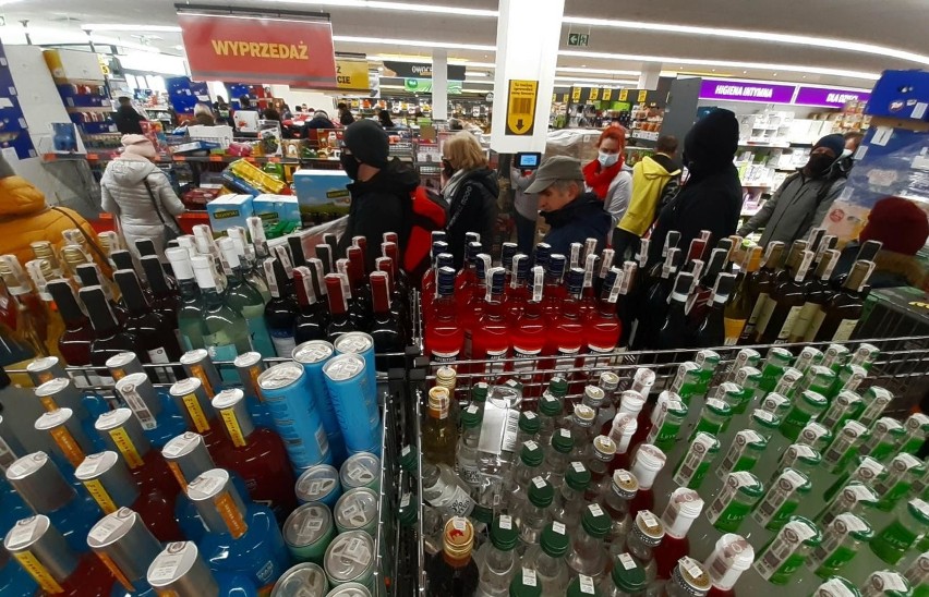 Szybki ruch cen alkoholu w górę od roku - było to efektem...