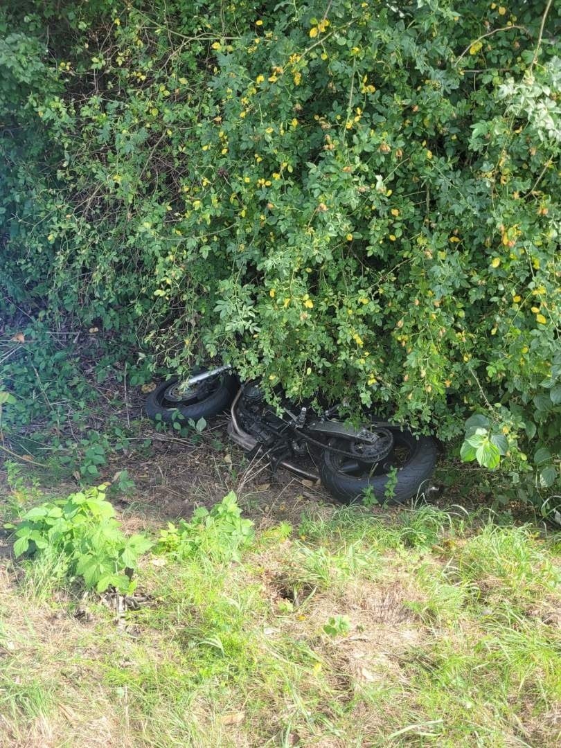 Zderzenie dwóch motocyklistów w Tursku Małym. Dwie osoby ranne. Zobacz zdjęcia