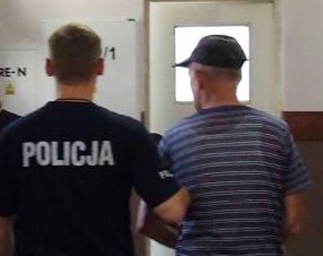 Za znęcanie się nad matką Stanisławowi W. grozi kara do 5 lat więzienia
