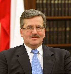 Bronisław Komorowski odwiedzi Toruńskie Zakłady Materiałów Opatrunkowych W zeszłym roku TZMO SA otrzymały Nagrodę Gospodarczą Prezydenta RP za obecność na rynku globalnym