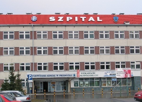 Tysiąc trzystu pracowników Wojewódzkiego Szpitala w Przemyślu sierpniowe pobory może dostać opóźnieniem.