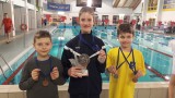 Siedem medali najmłodszych pływaków Delfina Tarnobrzeg 