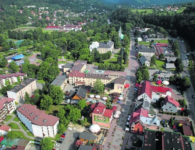 Centrum Wisły z lotu ptaka. Po przebudowie dojazd do miejscowości byłby zdecydowanie łatwiejszy niż teraz