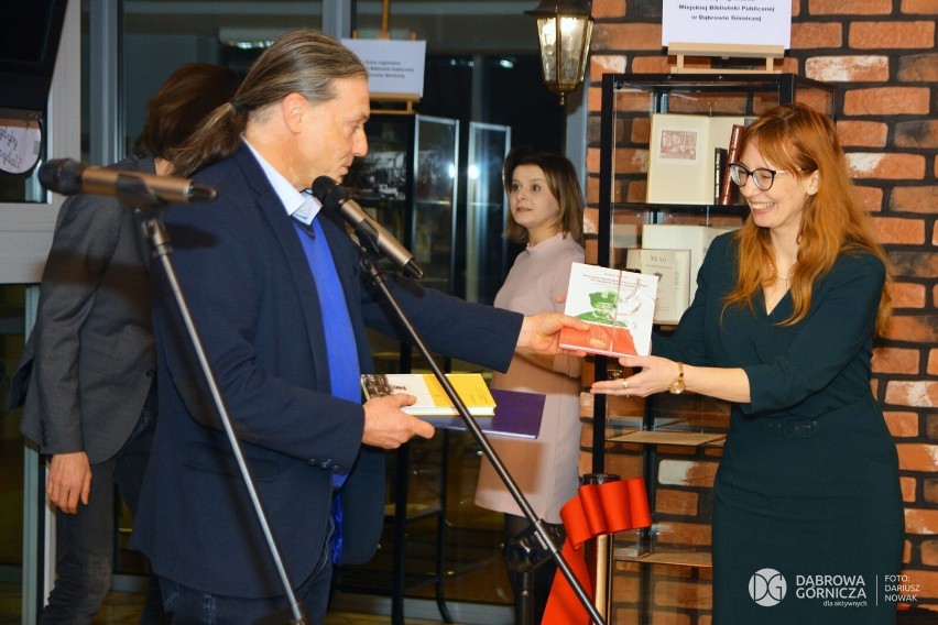 Otwarcie nowej czytelni regionalnej w dąbrowskiej bibliotece...