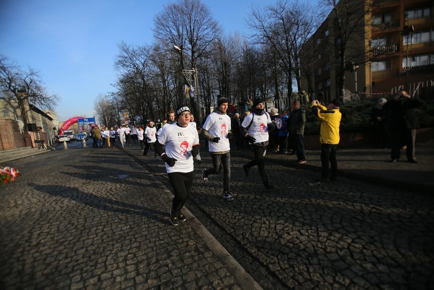 Od samego rana towarzyszyliśmy wczoraj osobom, które uczciły...