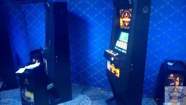 Nielegalne automaty do gier znajdowały się w jednym z...