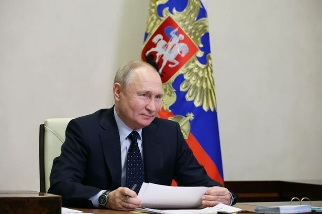 Putin zapowiada rozprawę ze "zdrajcami" Rosji.