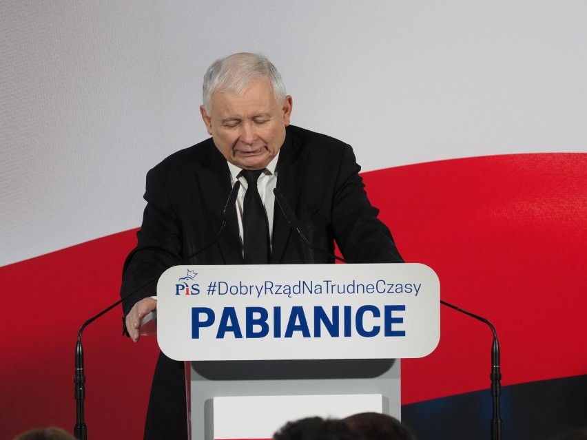 Prezes Jarosław Kaczyński w Pabianicach: "Nie boimy się pojęcia naród"