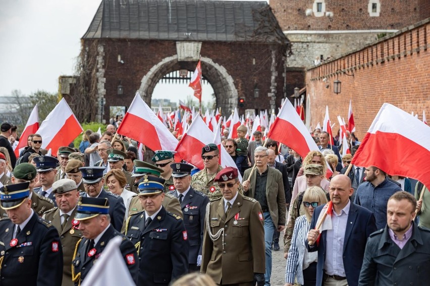 Patriotyczny pochód przeszedł ulicami Krakowa