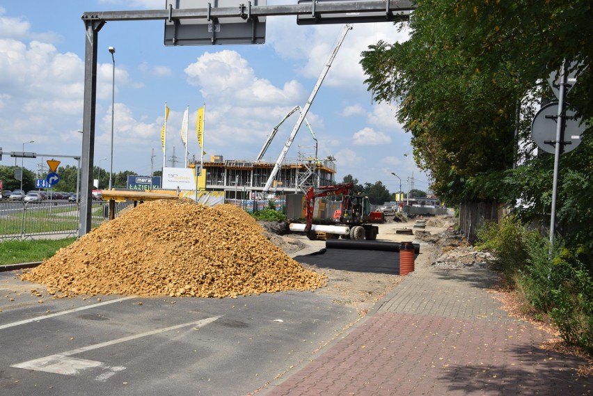 Ulica Sądowa i budowa centrum przesiadkowego Sądowa w...