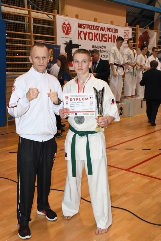 Piotr Węgliński z Klubu Karate Morawica został wicemistrzem Polski juniorów [ZDJĘCIA] 