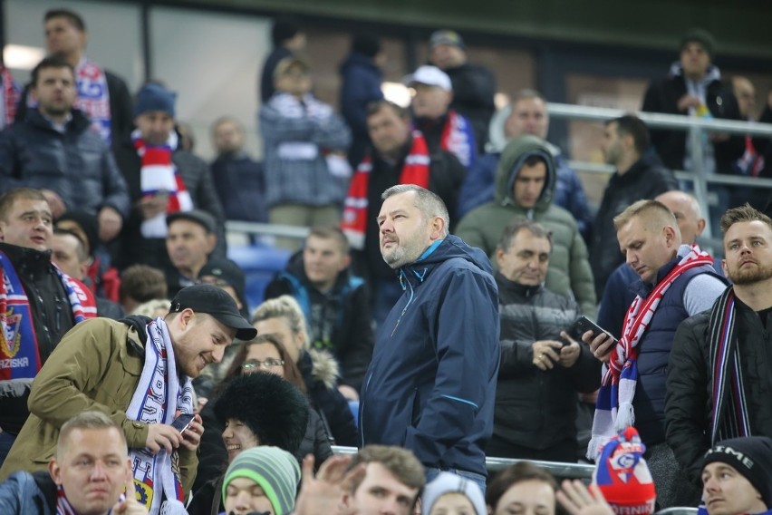 Kibice Górnika Zabrze na meczu z Lechem Poznań