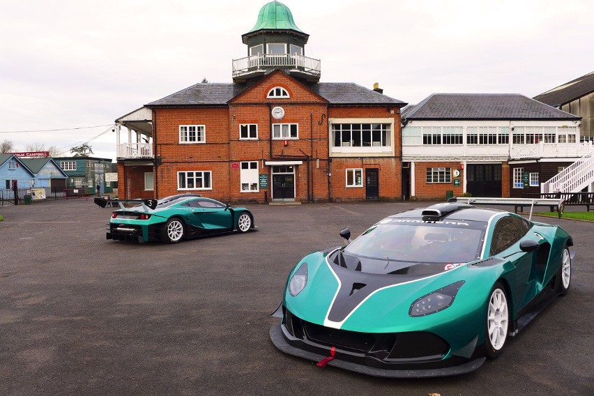 Arrinera Hussarya GT...